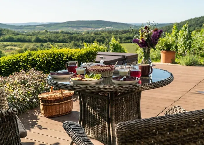 Kali Panorama Kishaz *